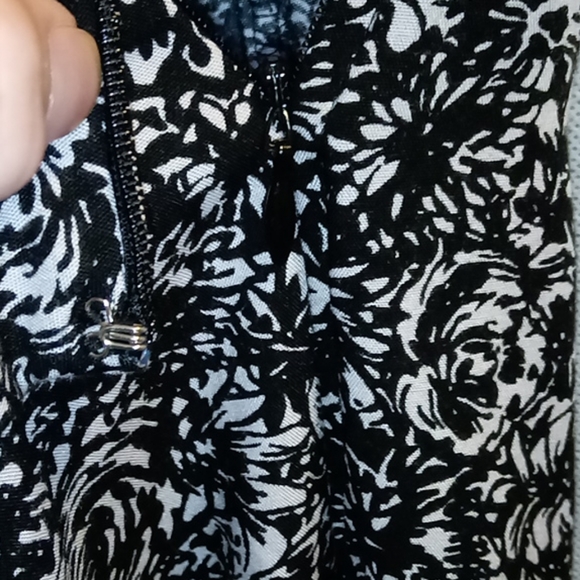 ♥️Christopher and Banks size 10 skirt - Picture 3 of 5